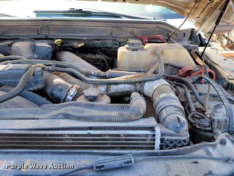 image for item LO9118 2013 Ford F350 Super Duty  Crew Cab pickup truck