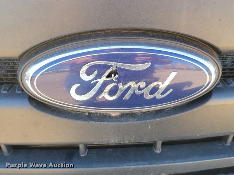 image for item LO9118 2013 Ford F350 Super Duty  Crew Cab pickup truck