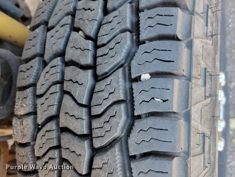 image for item LO9118 2013 Ford F350 Super Duty  Crew Cab pickup truck