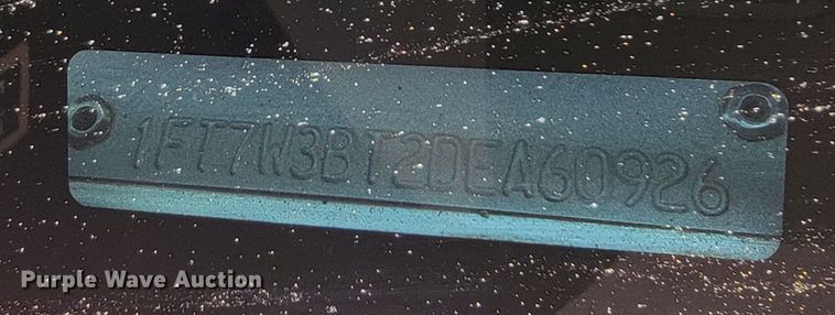 image for item LO9118 2013 Ford F350 Super Duty  Crew Cab pickup truck