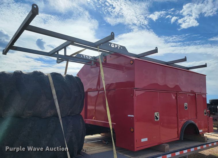 image for item LO9119 Utility bed