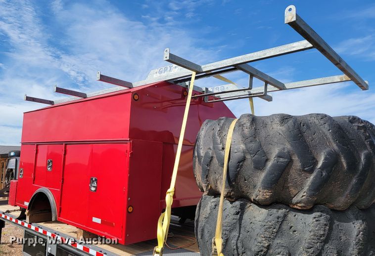 image for item LO9119 Utility bed