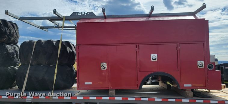 image for item LO9119 Utility bed