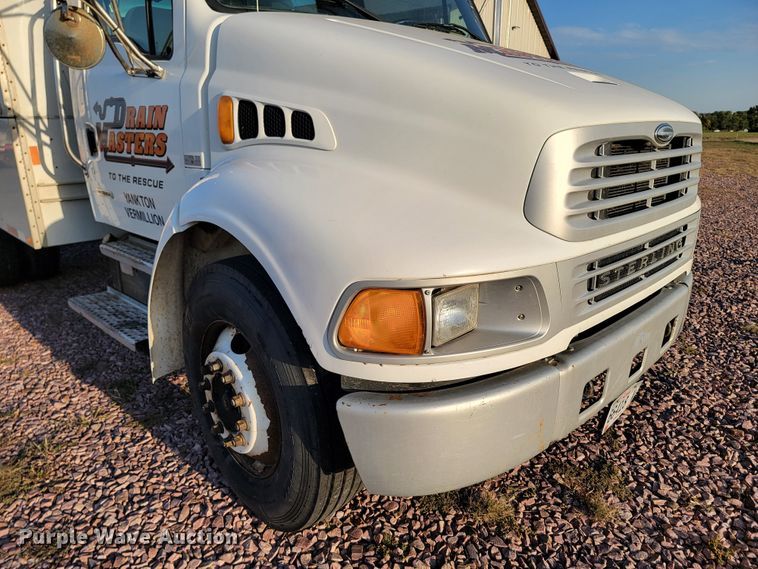 image for item LO9232 2002 Sterling Acterra M7500  vacuum truck