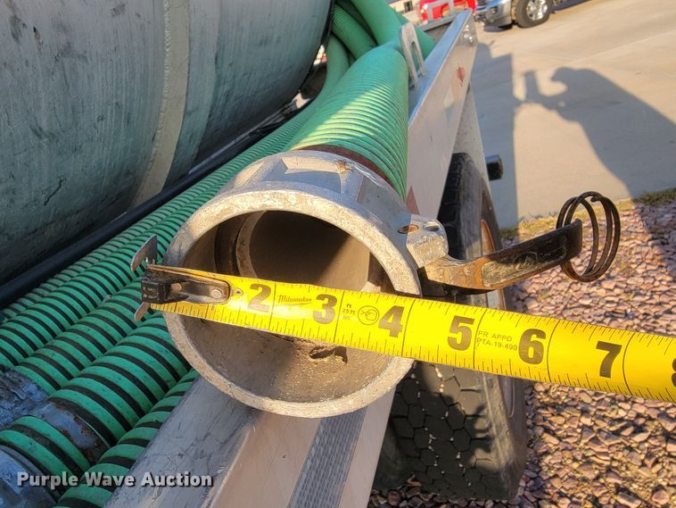 image for item LO9232 2002 Sterling Acterra M7500  vacuum truck