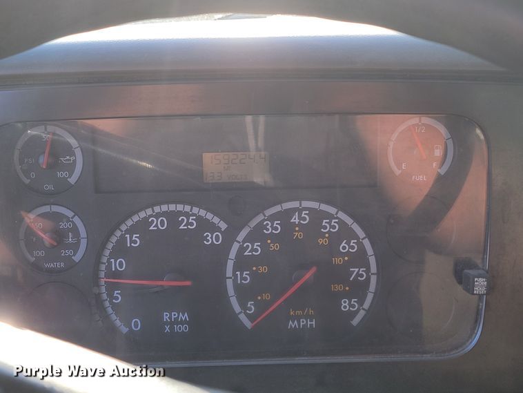 image for item LO9232 2002 Sterling Acterra M7500  vacuum truck