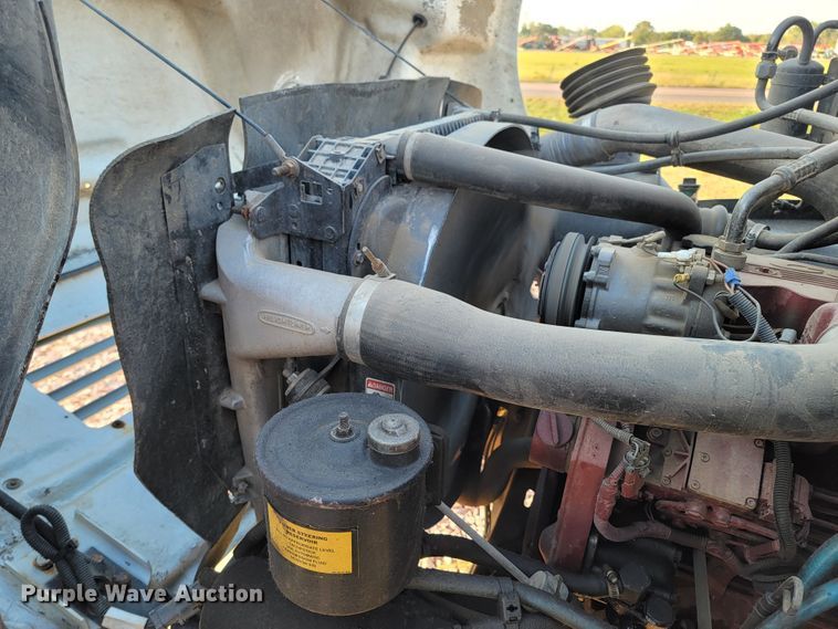 image for item LO9232 2002 Sterling Acterra M7500  vacuum truck