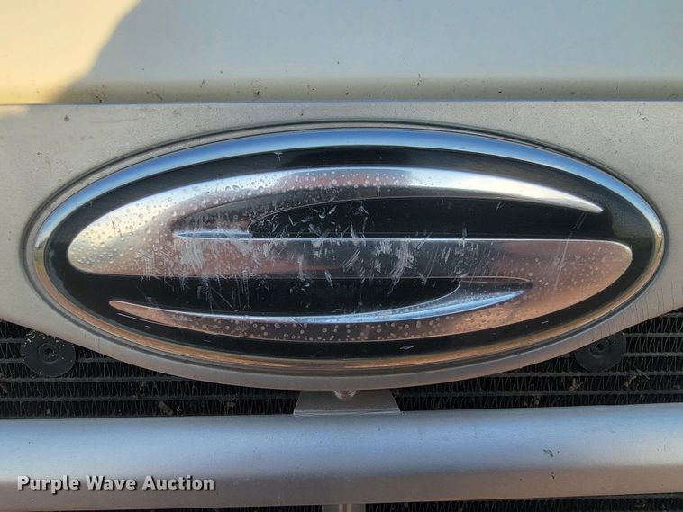 image for item LO9232 2002 Sterling Acterra M7500  vacuum truck