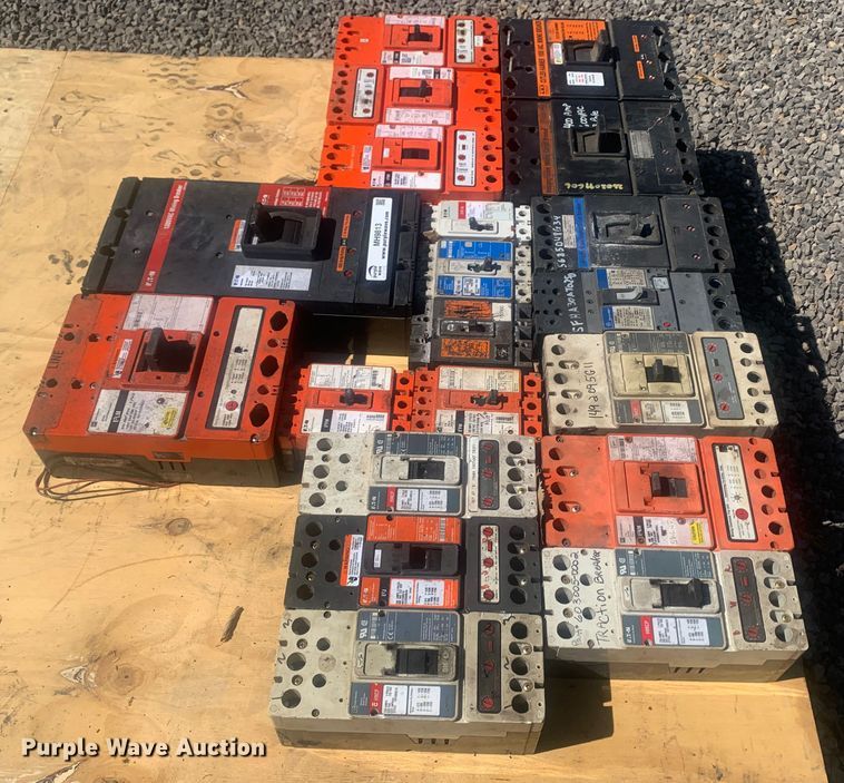 image for item MH9813 (17) electrical disconnects