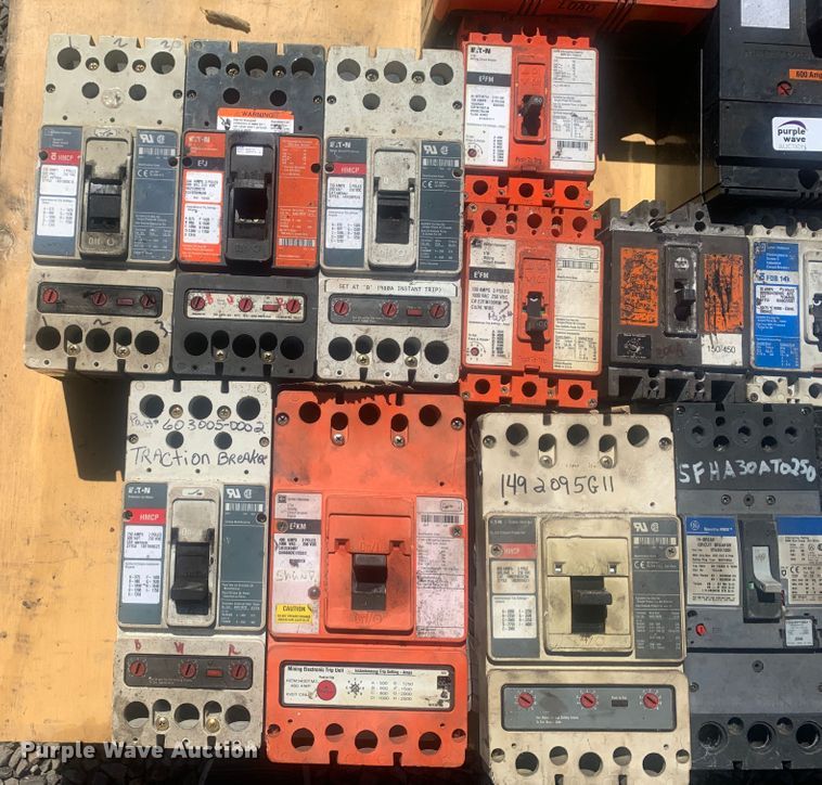 image for item MH9813 (17) electrical disconnects