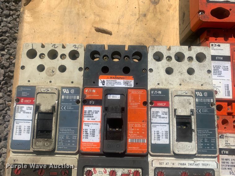 image for item MH9813 (17) electrical disconnects