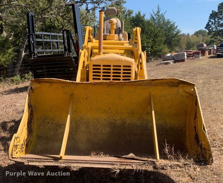 image for item MH9815 Caterpillar  track loader