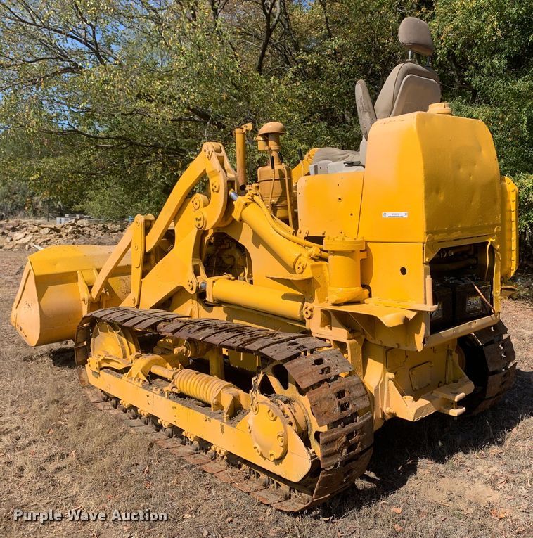 image for item MH9815 Caterpillar  track loader