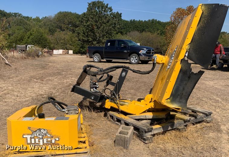 image for item MH9816 Tiger  side boom rotary mower