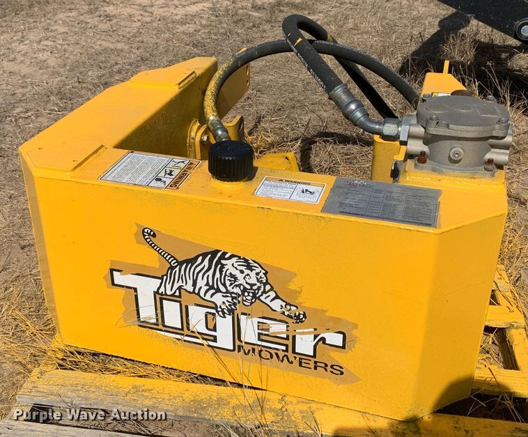 image for item MH9816 Tiger  side boom rotary mower