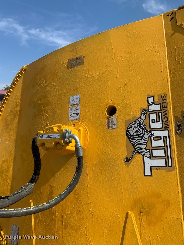 image for item MH9816 Tiger  side boom rotary mower