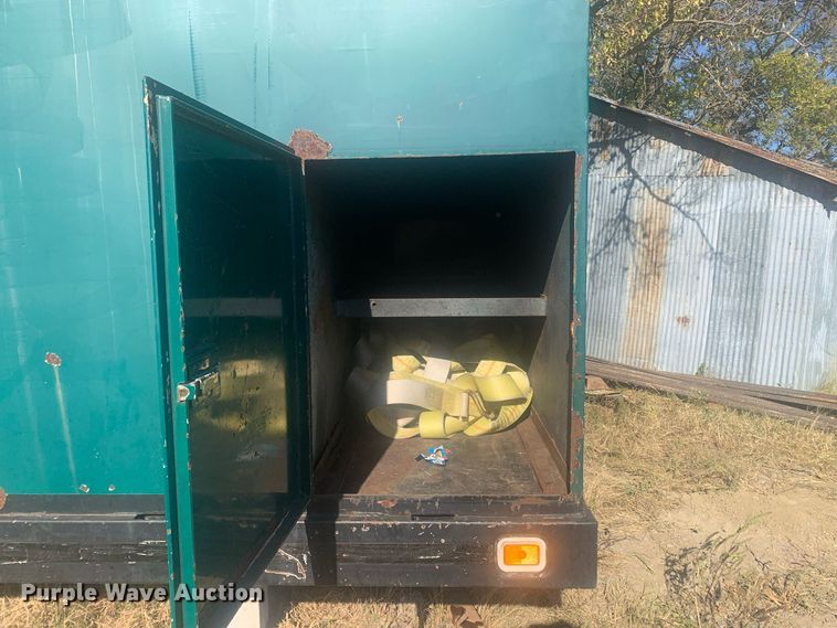 image for item MH9849 Chipper bed