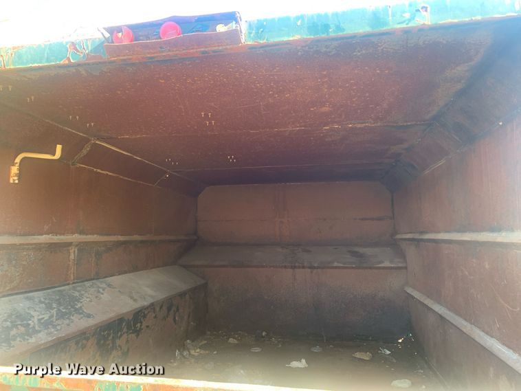 image for item MH9849 Chipper bed