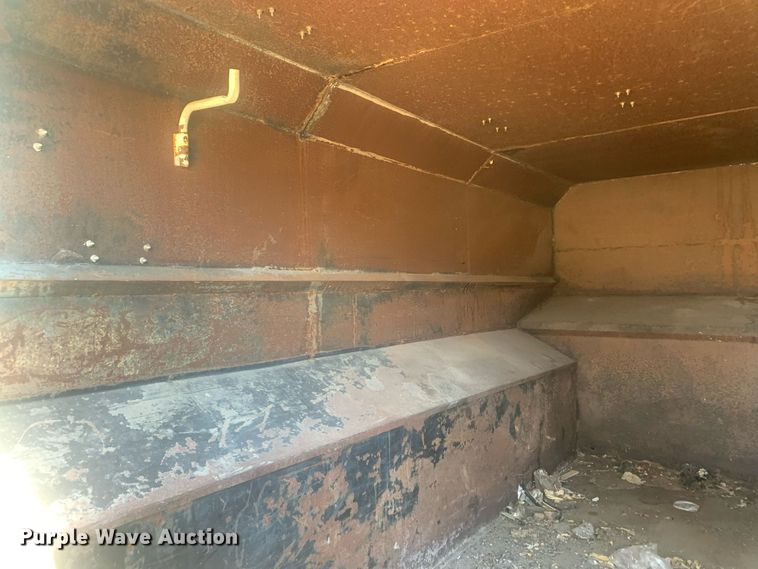 image for item MH9849 Chipper bed