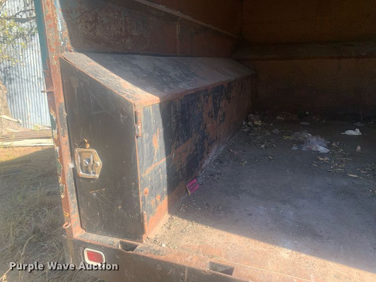 image for item MH9849 Chipper bed
