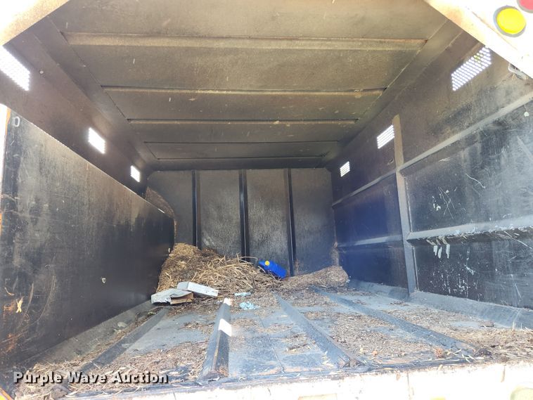 image for item MK9349 2006 GMC C7500  forestry bucket truck