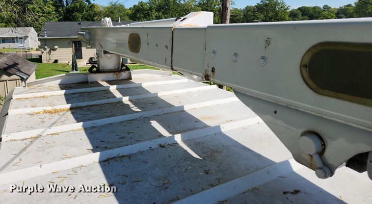 image for item MK9349 2006 GMC C7500  forestry bucket truck