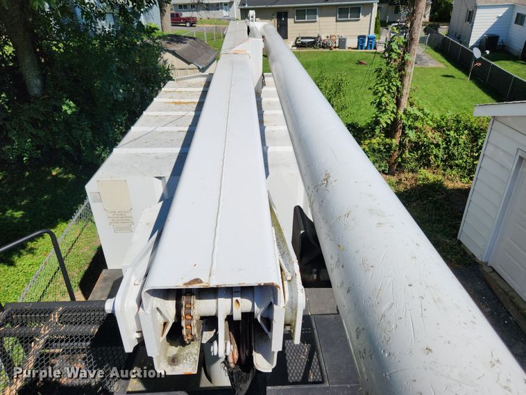 image for item MK9349 2006 GMC C7500  forestry bucket truck