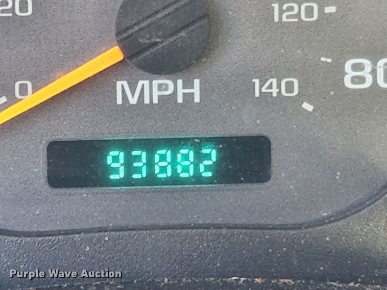 image for item MK9349 2006 GMC C7500  forestry bucket truck