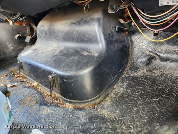 image for item MK9349 2006 GMC C7500  forestry bucket truck