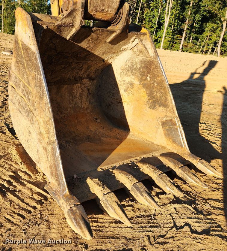 image for item MK9384 1996 Caterpillar 350L  excavator