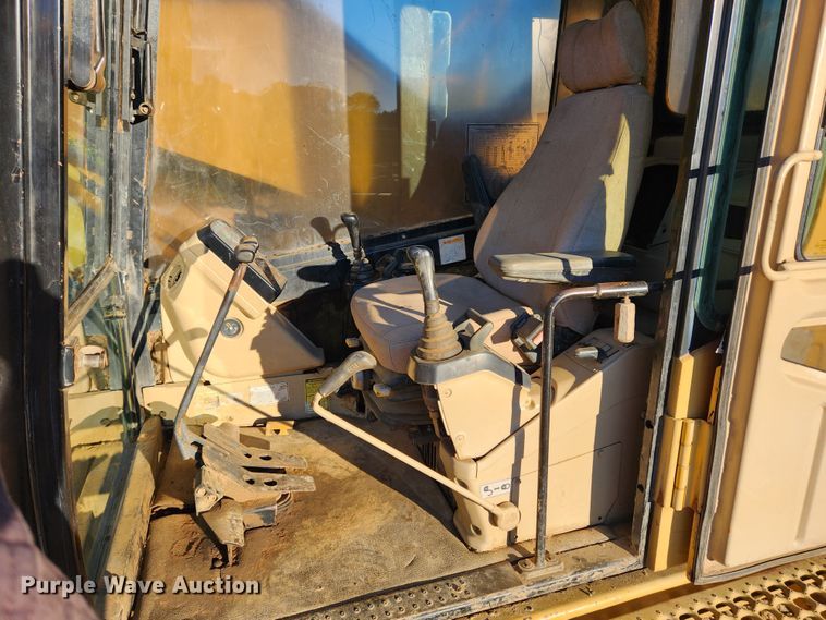 image for item MK9384 1996 Caterpillar 350L  excavator
