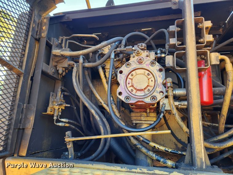 image for item MK9384 1996 Caterpillar 350L  excavator