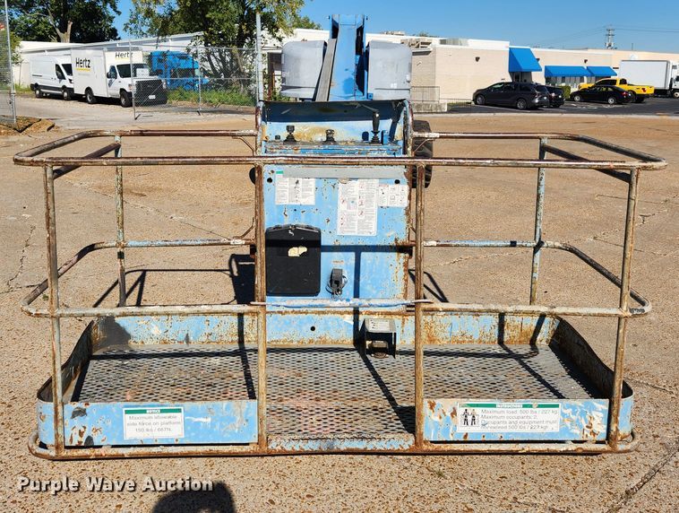 image for item MK9388 2003 Genie S-65  boom lift