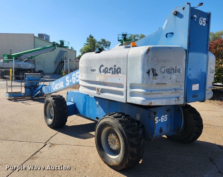 image for item MK9388 2003 Genie S-65  boom lift