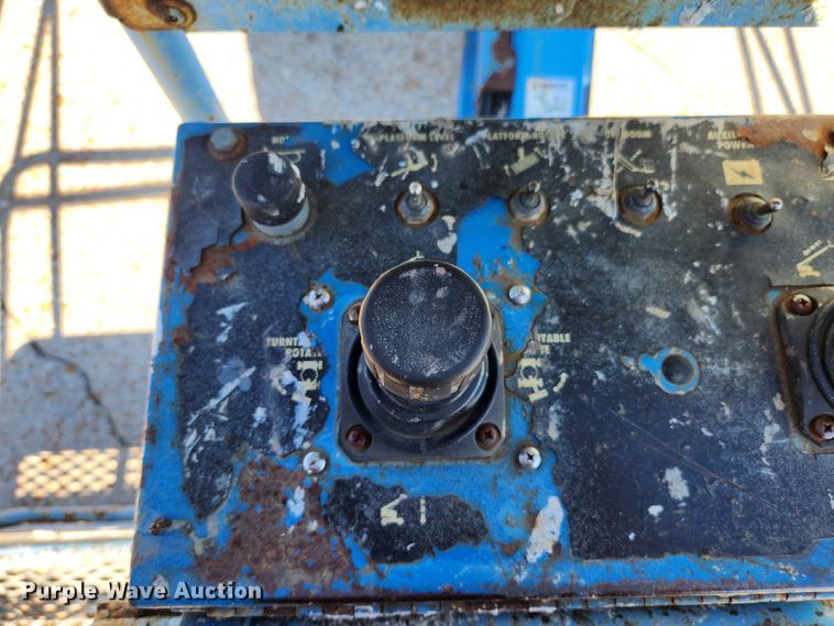 image for item MK9388 2003 Genie S-65  boom lift