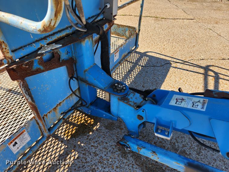 image for item MK9388 2003 Genie S-65  boom lift