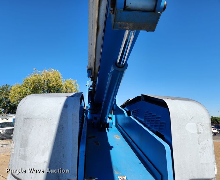 image for item MK9388 2003 Genie S-65  boom lift