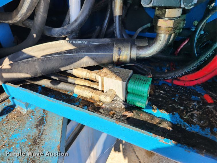 image for item MK9388 2003 Genie S-65  boom lift