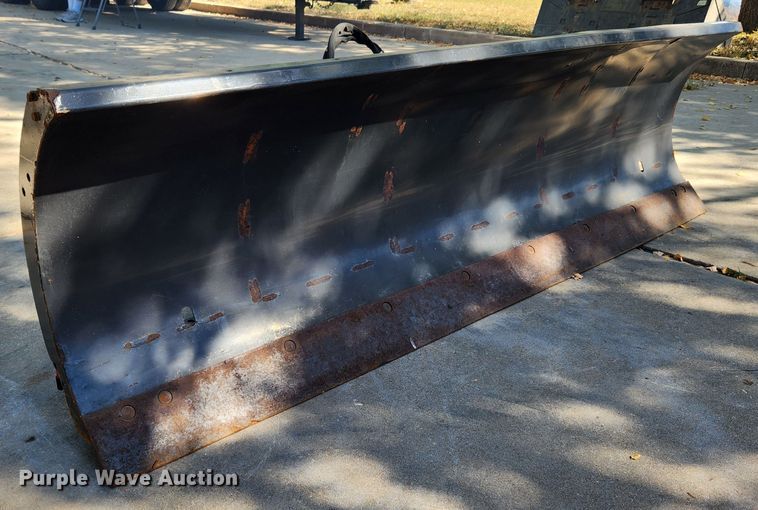 image for item MK9398 2008 Bobcat 96 Snow Blade  skid steer snow plow