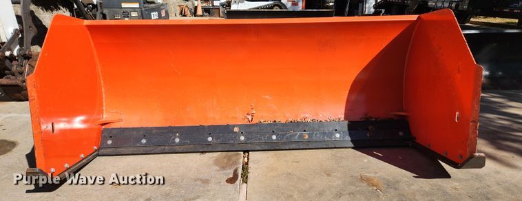 image for item MK9399 2008 Bobcat Snowpusher 94  skid steer snow pusher