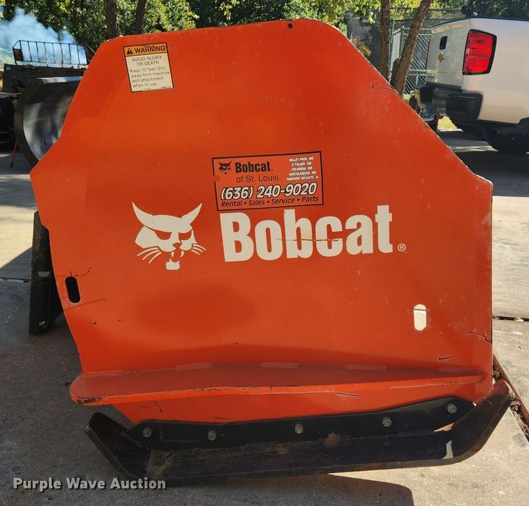 image for item MK9399 2008 Bobcat Snowpusher 94  skid steer snow pusher