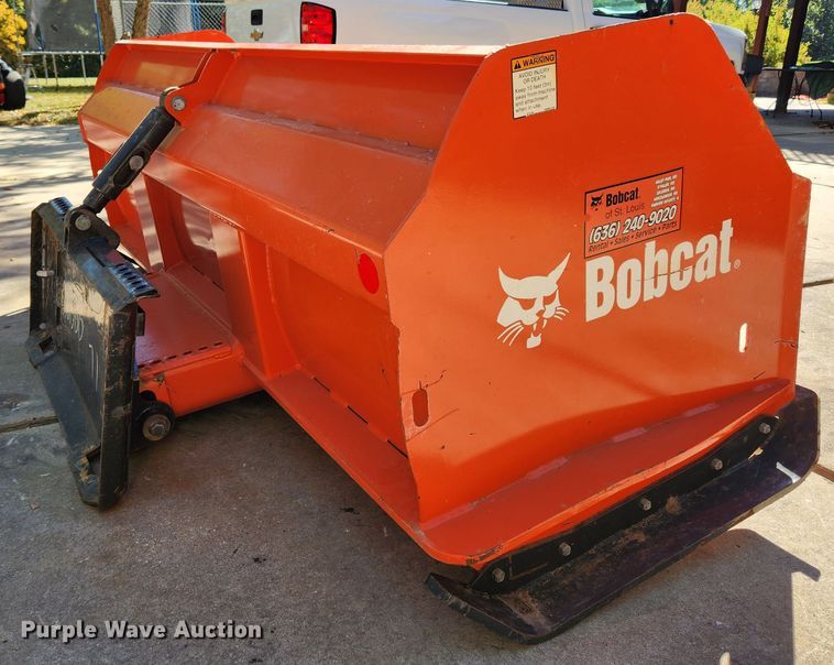 image for item MK9399 2008 Bobcat Snowpusher 94  skid steer snow pusher