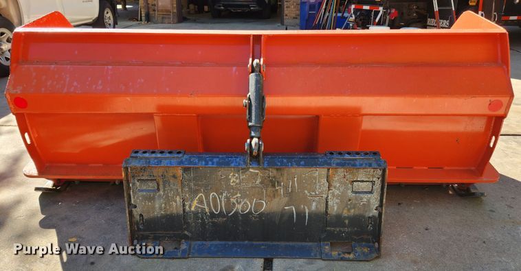 image for item MK9399 2008 Bobcat Snowpusher 94  skid steer snow pusher