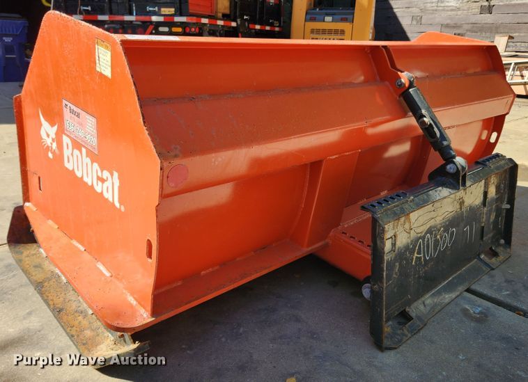 image for item MK9399 2008 Bobcat Snowpusher 94  skid steer snow pusher