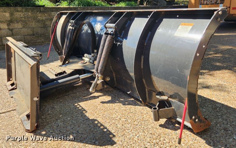 image for item MK9401 2009 Bobcat 96 Snow Blade  skid steer snow plow