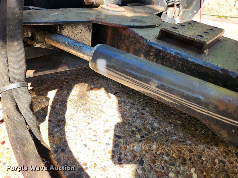 image for item MK9401 2009 Bobcat 96 Snow Blade  skid steer snow plow