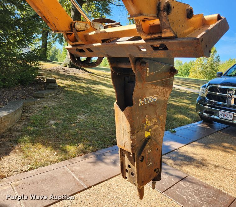 image for item MK9402 Stanley MB5060SS  skid steer breaker