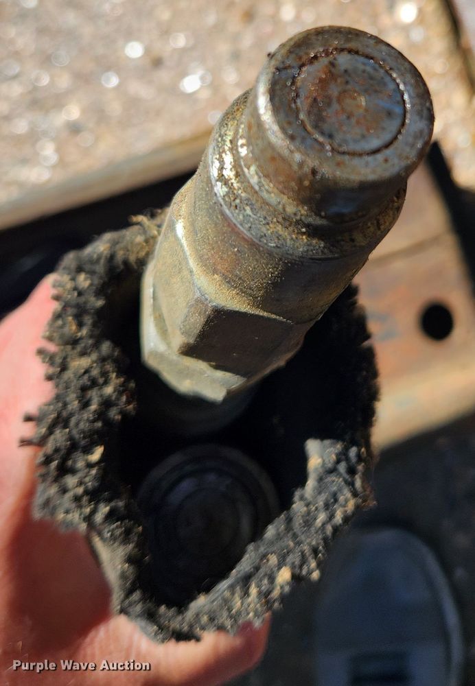 image for item MK9402 Stanley MB5060SS  skid steer breaker