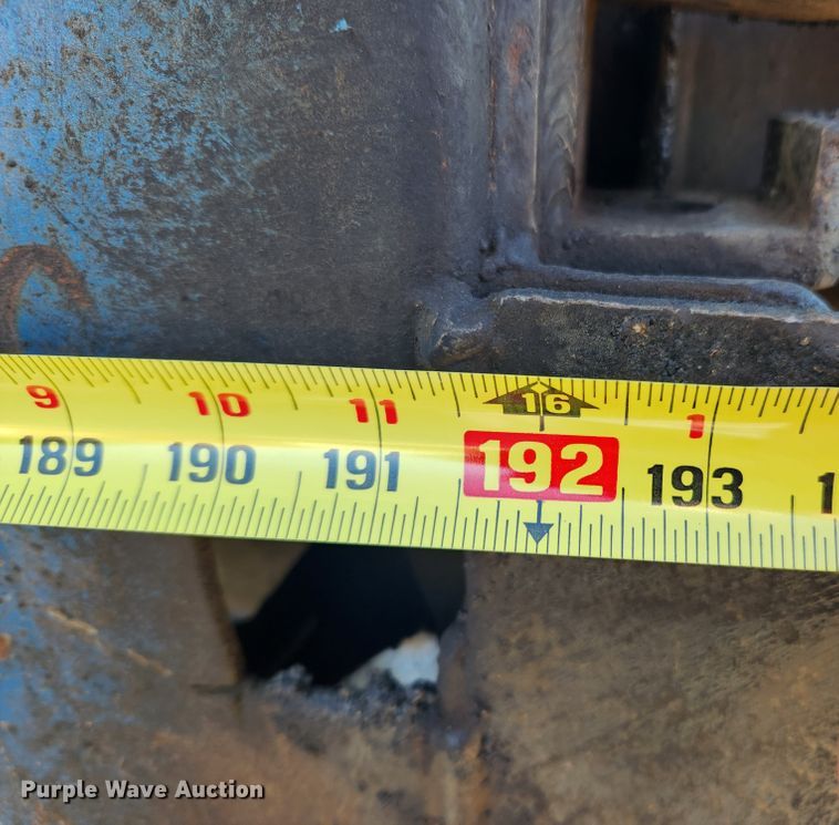 image for item MK9411 2005 Sterling L8500  dump truck