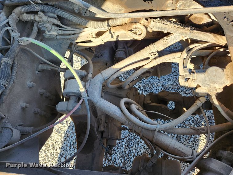 image for item MK9411 2005 Sterling L8500  dump truck